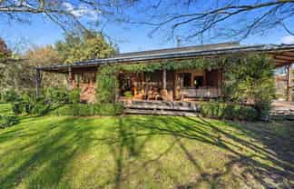 356 Eighty Eight Valley Road, Wakefield