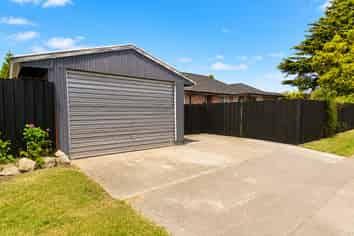 2 Blankney Street, Hornby