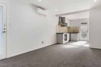 6/63C Owairaka Avenue, Mount Albert