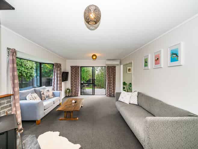 55 Campbell Avenue, Paraparaumu