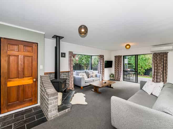 55 Campbell Avenue, Paraparaumu