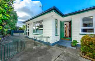 76 Wingate Street, Redwood