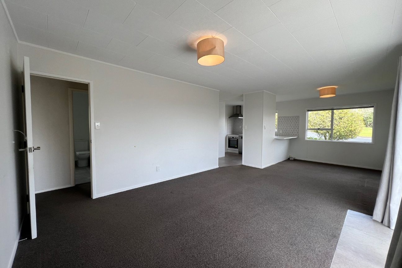 Modern Family Home in Prime Location with All the Perks! - Bild 6