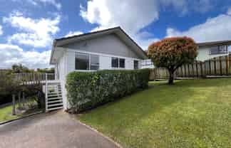 21 Meadowood Drive, Unsworth Heights