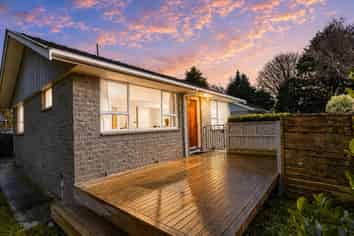 96B Crofton Road, Harewood