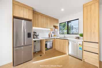 4/360 Main Road, Huapai