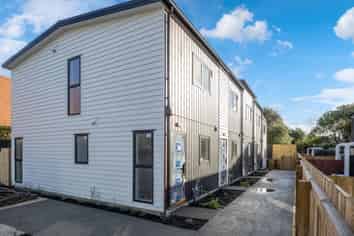4/360 Main Road, Huapai