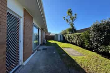 1/957A Beach Road, Torbay