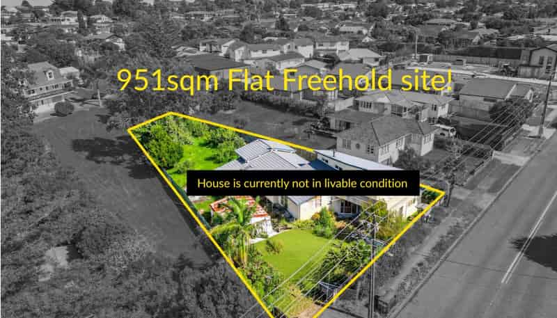 69 McLeod Road, Te Atatu South