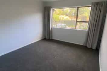 2/31 Sandiacre Way, Browns Bay