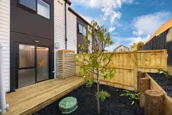 5/360 Main Road, Huapai