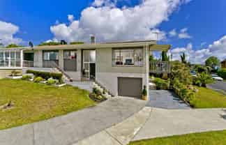 1/2 Morice Place, Torbay