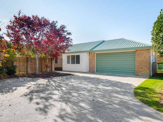 75A East Street, Enderley