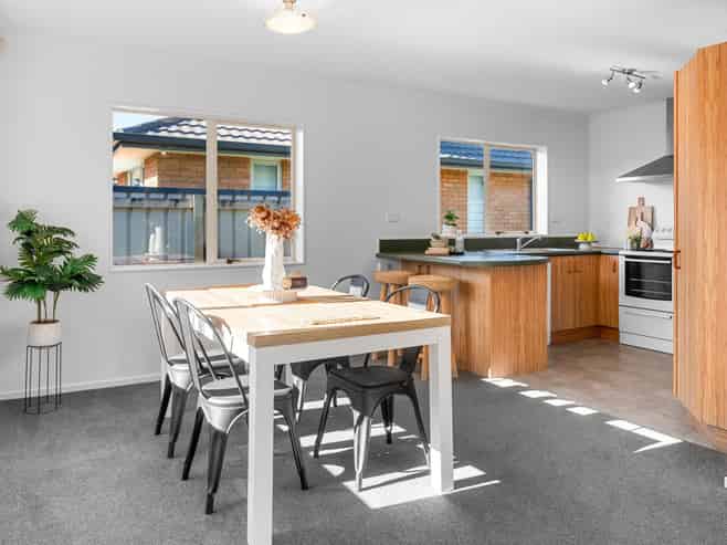 75A East Street, Enderley
