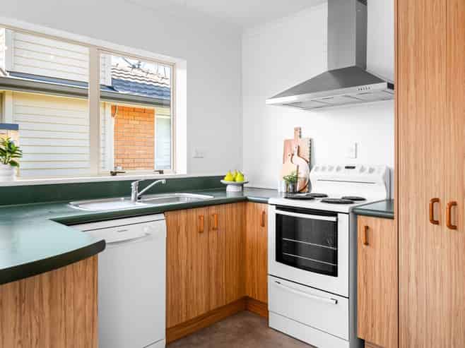 75A East Street, Enderley