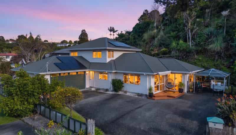 3 Rainbow Place, Onerahi