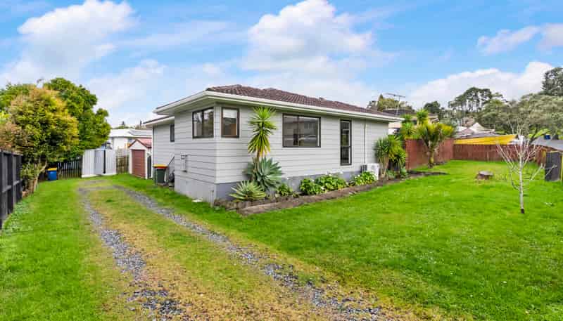 21 Fitzherbert Avenue, West Harbour