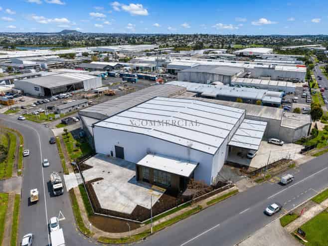 2,346sqm High-Profile New Build - East Tāmaki