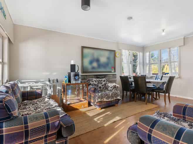 66 Clayton Avenue, Otara