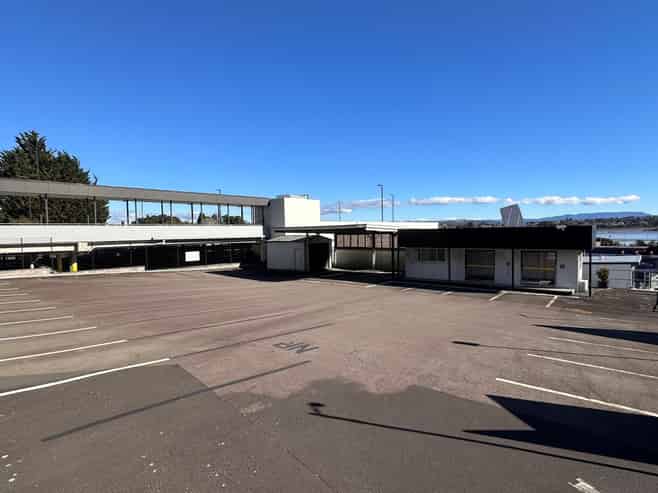 Park up your business on Elizabeth Street