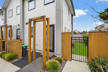 23/180 Marine Parade, New Brighton