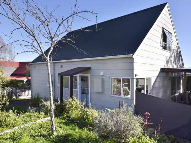 17 Hunter Avenue, Richmond