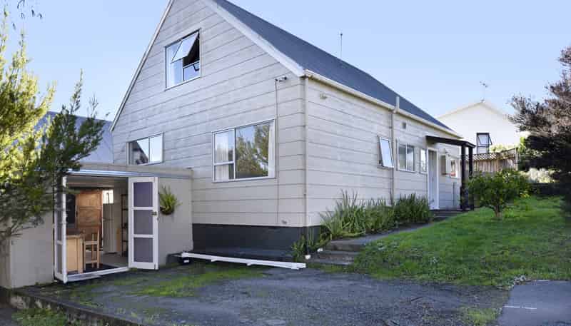 17 Hunter Avenue, Richmond