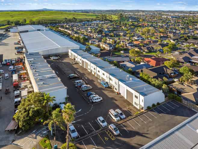CBRE | Rare East Tamaki Opportunity