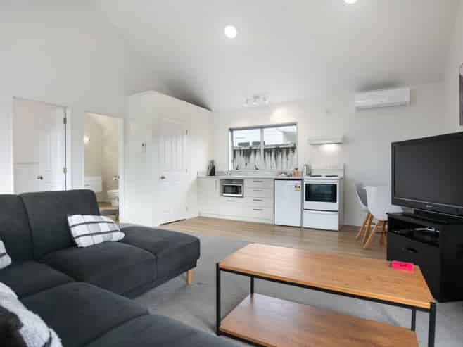 Whangamata Coastal Lifestyle Delight