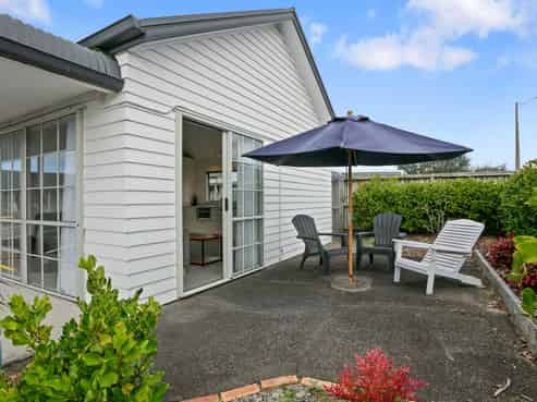 Whangamata Coastal Lifestyle Delight