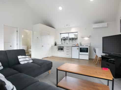 Whangamata Coastal Lifestyle Delight