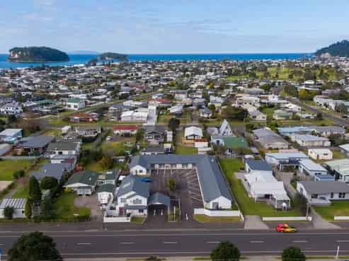 Whangamata Coastal Lifestyle Delight