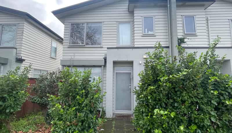 94 Flat Bush School Road, Flat Bush