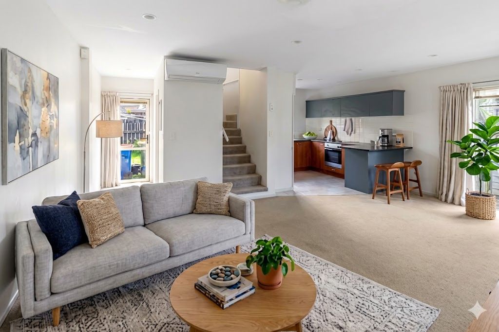 4 bedroom home in Henderson! – pohled 2