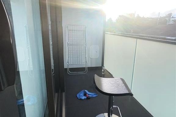 Modern two bedroom unit in the heart of Browns Bay - Mehr