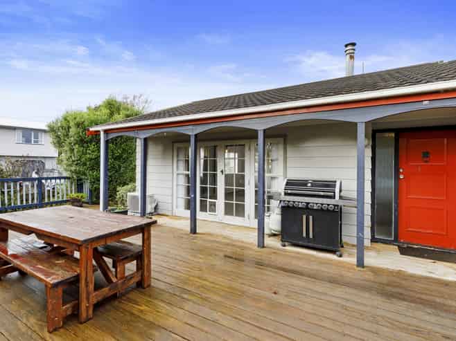 26 Kentucky Street, Totara Park