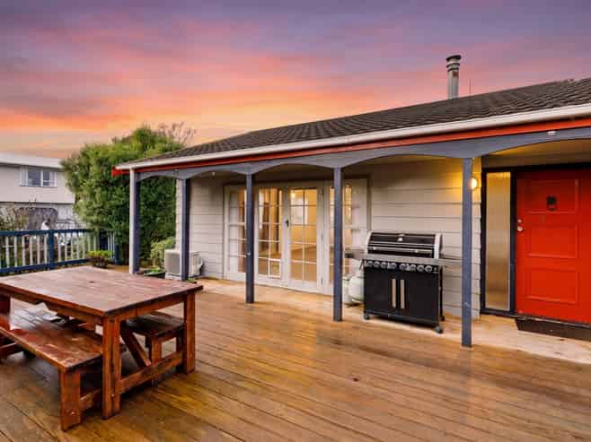 26 Kentucky Street, Totara Park