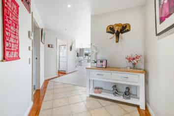 56 Harbour Village Drive, Gulf Harbour
