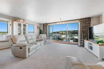 56 Harbour Village Drive, Gulf Harbour