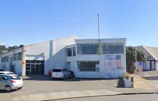 Trade Warehouse With Office- Bunnings Precinct