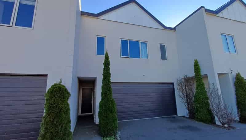 50 John Campbell Crescent, Hillmorton