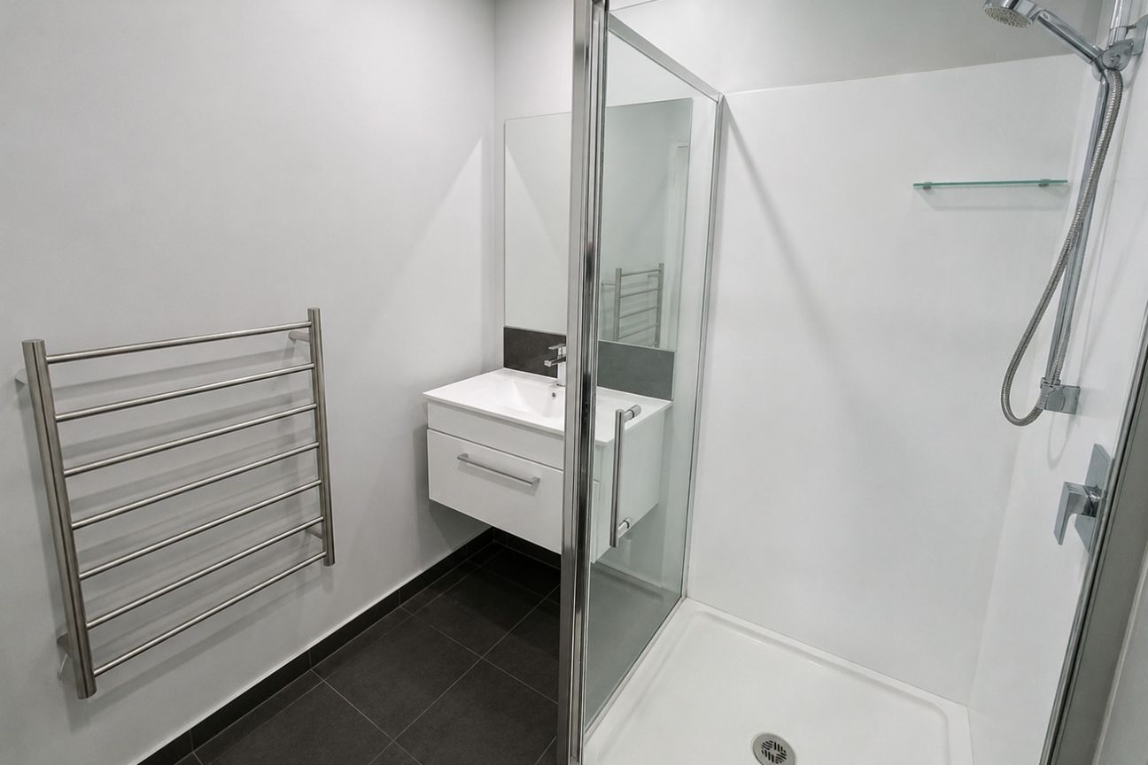Spacious 3-Bedroom Home Close to Shops, Parks and Amenities – další