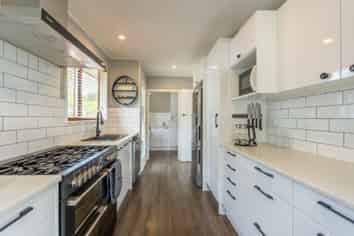 4 Ward Place, Marfell