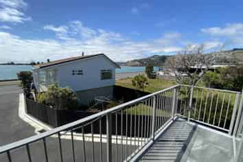 2/79 Beachville Road, Redcliffs