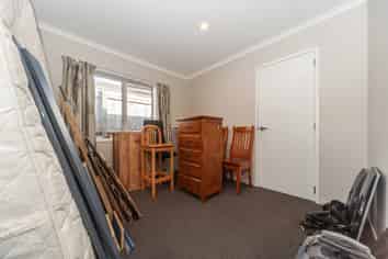 10 Greenstone Grove, Upper Hutt