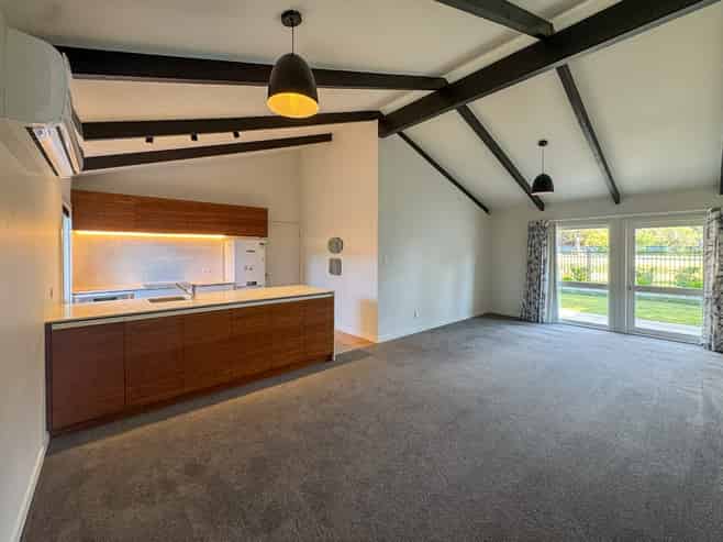 26 Raekura Place, Redcliffs