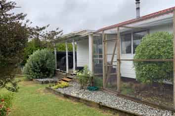 11 Ellis Street, Brightwater