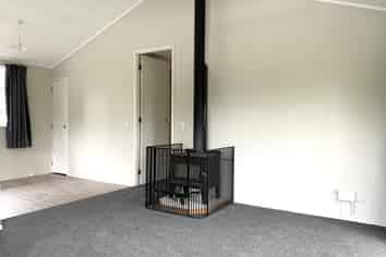 11 Ellis Street, Brightwater