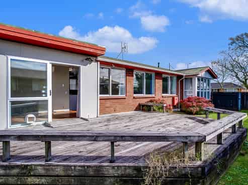 12 Ryan Avenue, Chartwell