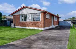 12 Ryan Avenue, Chartwell